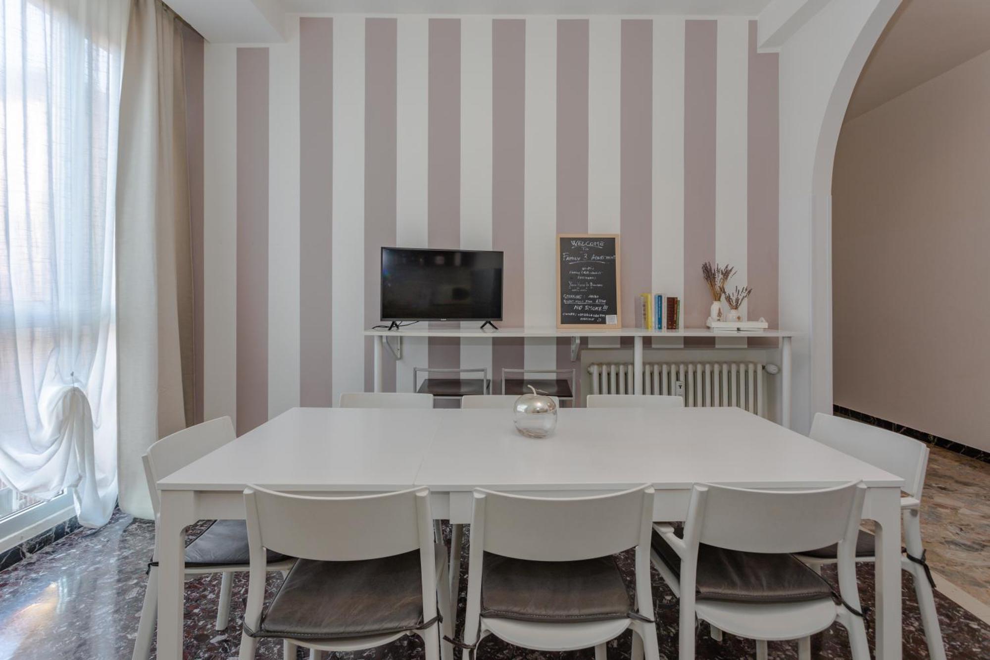 Family 3 Apartment Bologna Exterior foto