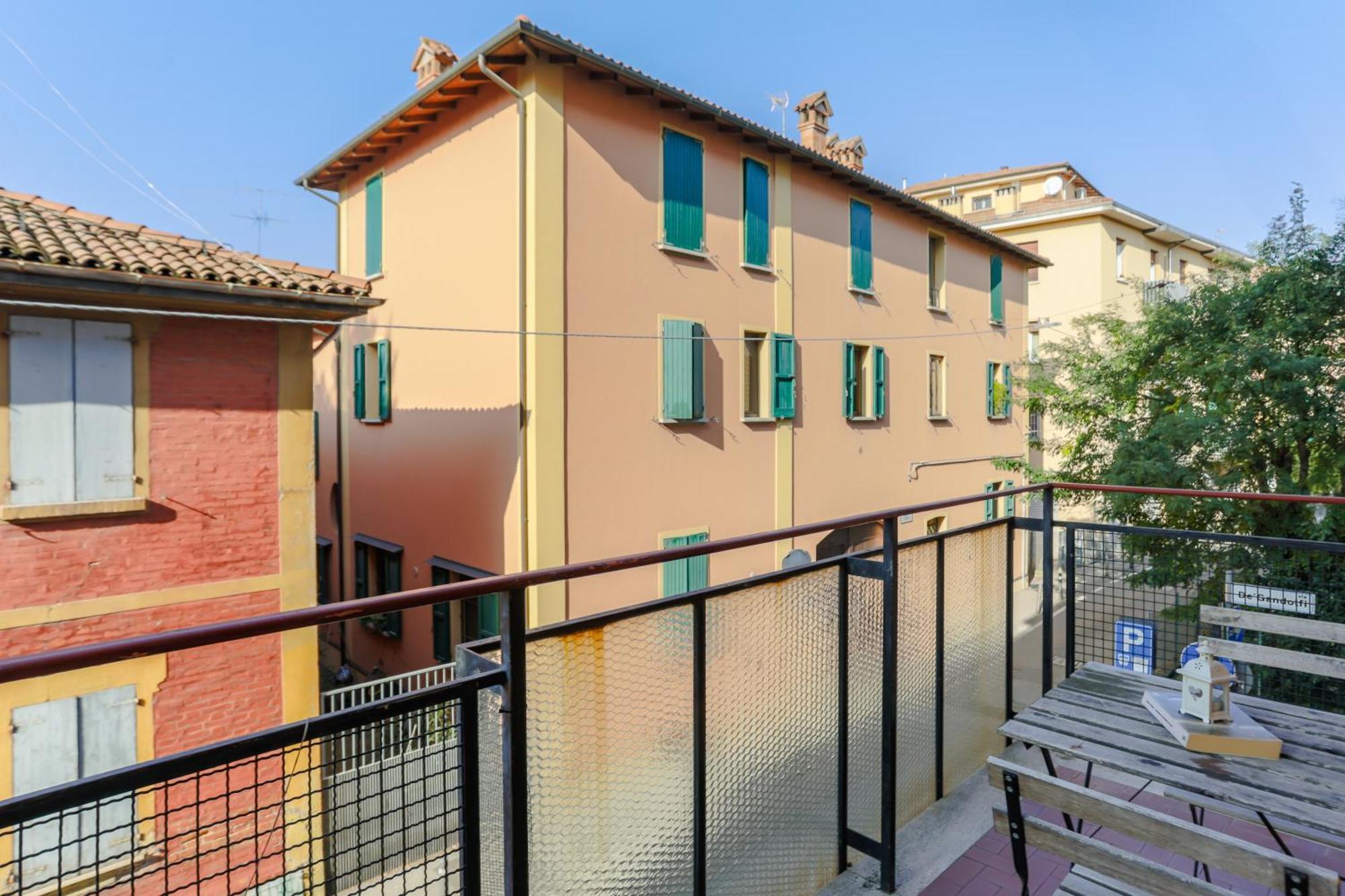 Family 3 Apartment Bologna Exterior foto